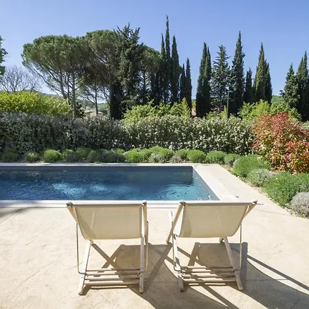 Tica Villa